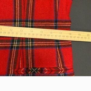 Graham & Gunn Red Plaid Wool Blazer Velvet Collar and Buttons Size 8